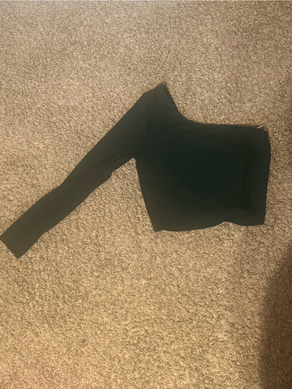 Lulu’s Black Long Sleeve One Arm Ribbed Black Crop Top